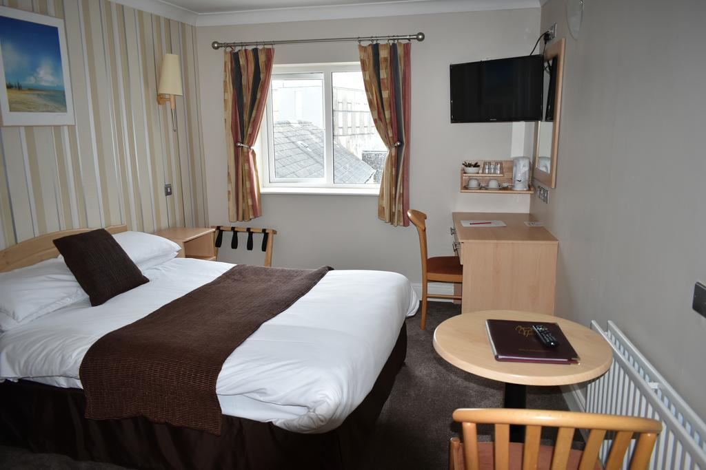 The Corralea Court Hotel Tuam Exterior photo